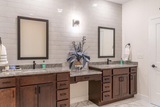 5955 S Farm Road 163 209b, Springfield, MO 65810