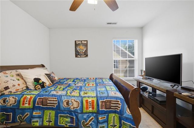 906 Hunley DR, Virginia Beach, VA 23462