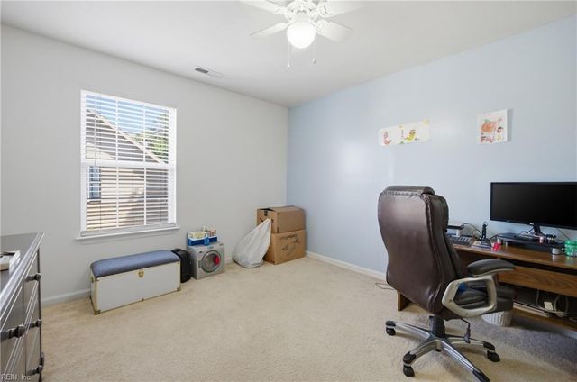 906 Hunley DR, Virginia Beach, VA 23462