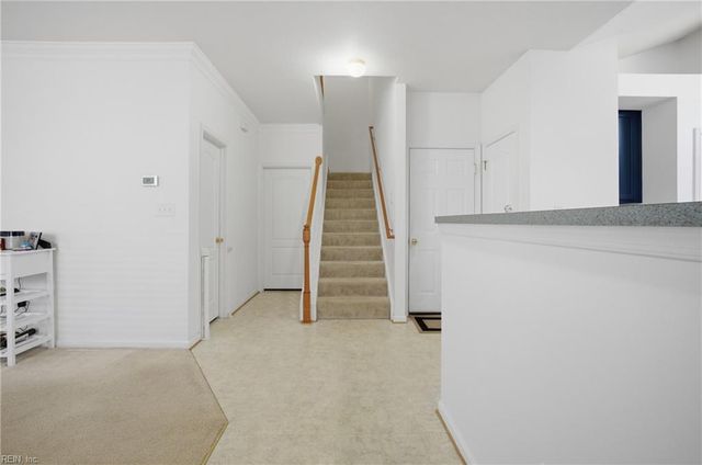 906 Hunley DR, Virginia Beach, VA 23462