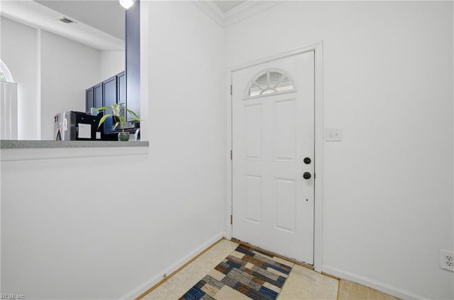 906 Hunley DR, Virginia Beach, VA 23462