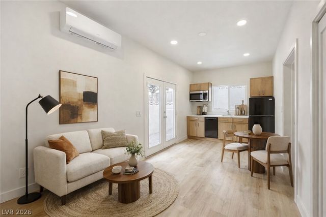 3155 Mountain Spring Road, Las Vegas, NV 89146