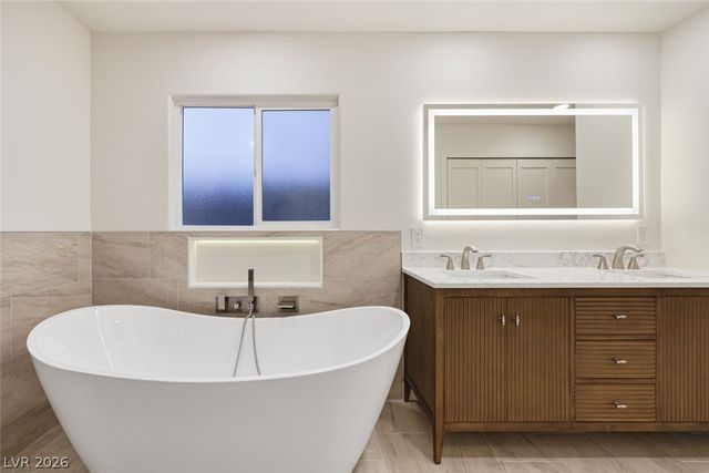 3155 Mountain Spring Road, Las Vegas, NV 89146