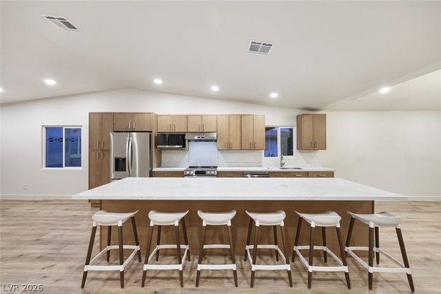 3155 Mountain Spring Road, Las Vegas, NV 89146