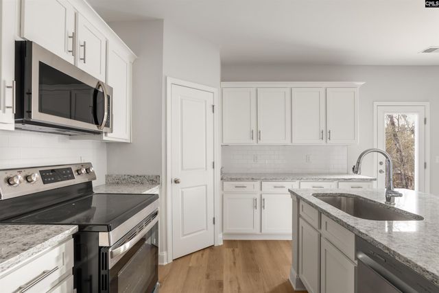 1632 Community Pond Road, Eastover, SC 29044