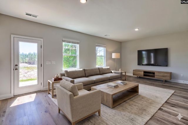1632 Community Pond Road, Eastover, SC 29044