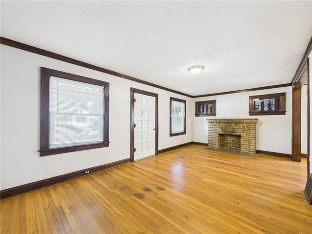 6612 Park Avenue, Kansas City, MO 64132