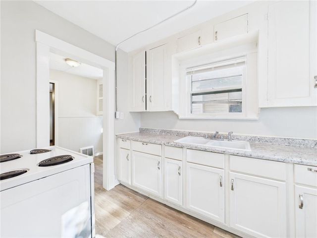 6612 Park Avenue, Kansas City, MO 64132