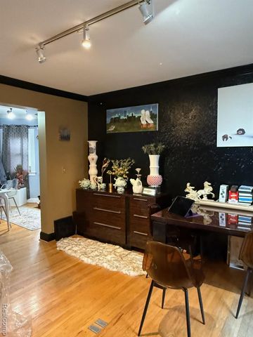 520 E 11 Mile Road, Royal Oak, MI 48067