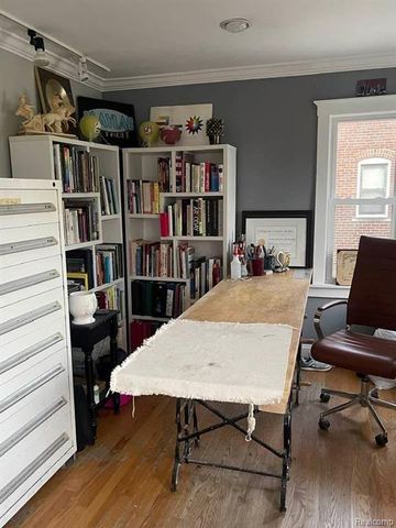 520 E 11 Mile Road, Royal Oak, MI 48067