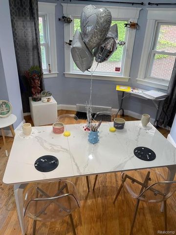 520 E 11 Mile Road, Royal Oak, MI 48067