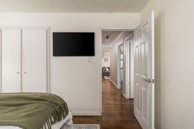 2403 Ansbury Drive, Houston, TX 77018