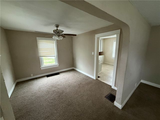 2122 S Smithville Road, Dayton, OH 45420