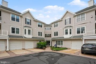42 W COLLEGE AVE #322, Yardley, PA 19067