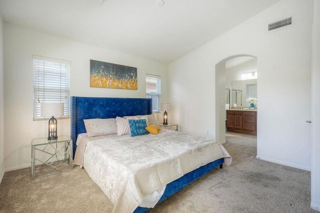 10334 Scripps Poway Pkwy 34, San Diego, CA 92131