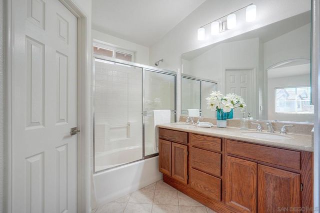 10334 Scripps Poway Pkwy 34, San Diego, CA 92131