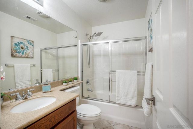 10334 Scripps Poway Pkwy 34, San Diego, CA 92131