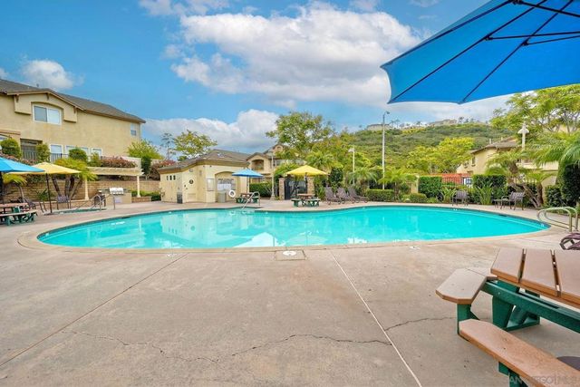 10334 Scripps Poway Pkwy 34, San Diego, CA 92131