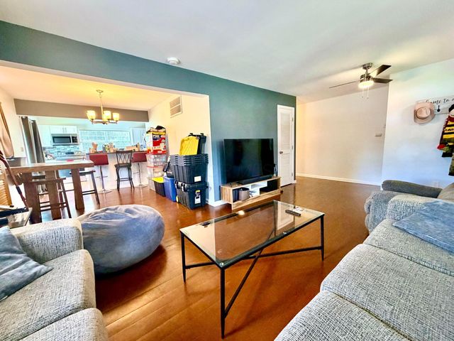 2153 Sonora Drive, Grove City, OH 43123