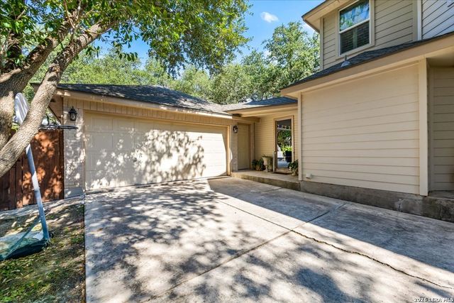 4527 Shavano Peak, San Antonio, TX 78230