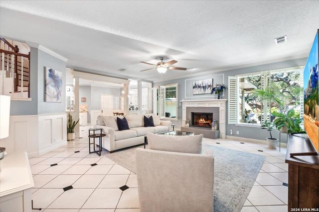 4527 Shavano Peak, San Antonio, TX 78230