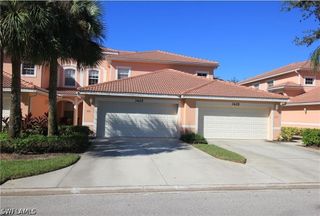 3425 Grand Cypress DR 102, Naples, FL 34119