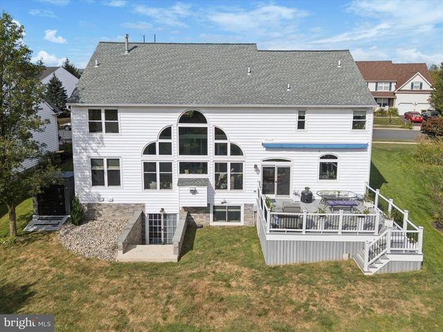 420 LONGLEAF DR, Perkasie, PA 18944