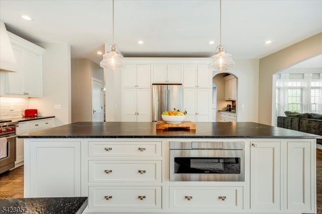 17 Spencer Dr, Morris Twp., NJ 07960