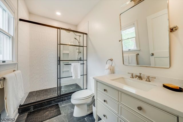 17 Spencer Dr, Morris Twp., NJ 07960