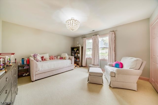 17 Spencer Dr, Morris Twp., NJ 07960