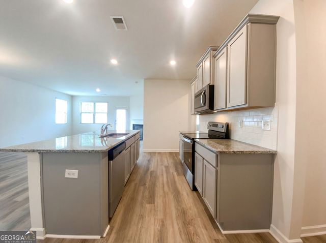 11893 Lovejoy Crossing Boulevard, Hampton, GA 30228