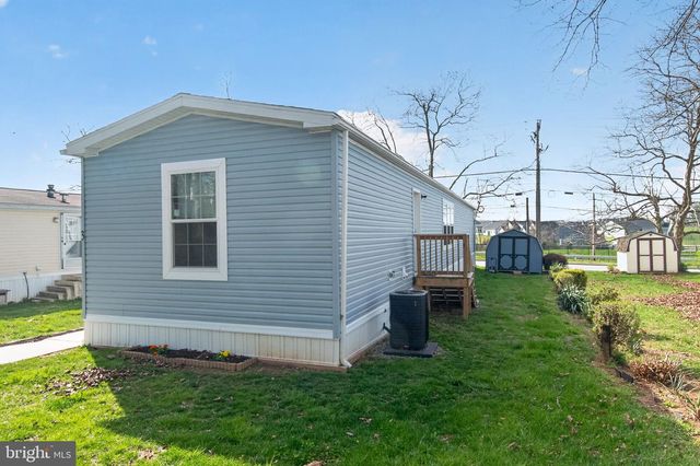 3 WILLIAM PENN LN, West Grove, PA 19390