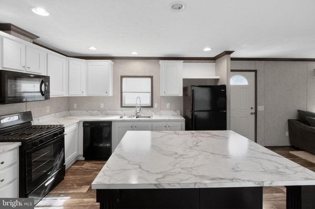 3 WILLIAM PENN LN, West Grove, PA 19390
