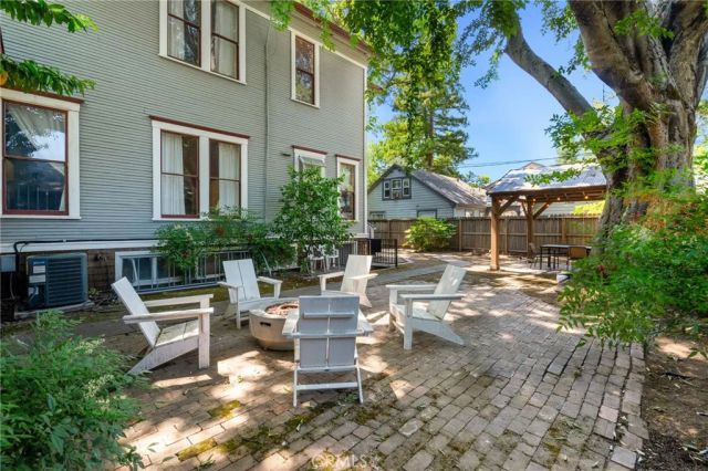 256 E 1st Avenue, Chico, CA 95926