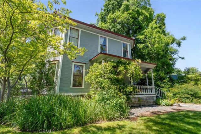 256 E 1st Avenue, Chico, CA 95926