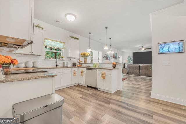 202 Jackson Lake Road, Mcdonough, GA 30252