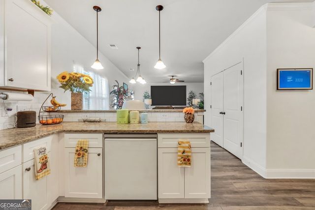 202 Jackson Lake Road, Mcdonough, GA 30252
