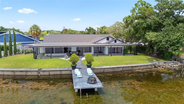 7302 EGYPT LAKE DRIVE, Tampa, FL 33614