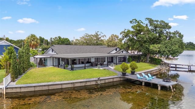 7302 EGYPT LAKE DRIVE, Tampa, FL 33614