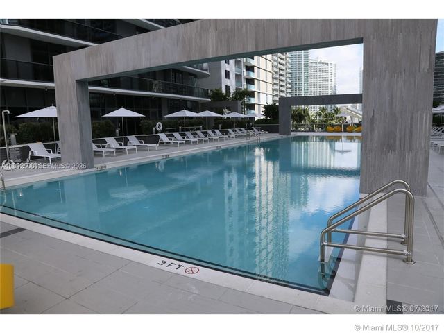 55 SW 9th St 3709, Miami, FL 33130