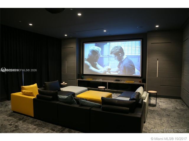 55 SW 9th St 3709, Miami, FL 33130