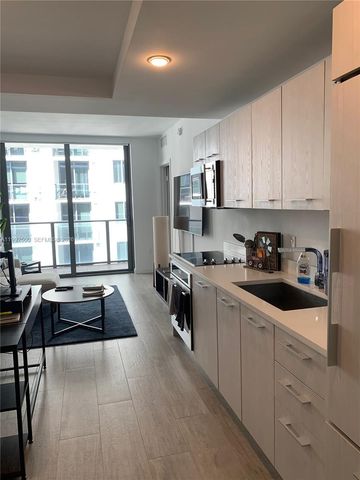 55 SW 9th St 3709, Miami, FL 33130