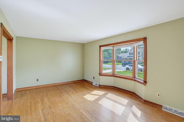 107 GRIFFITH DR, New Castle, DE 19720