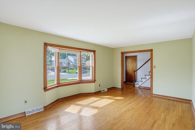 107 GRIFFITH DR, New Castle, DE 19720