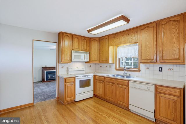 107 GRIFFITH DR, New Castle, DE 19720