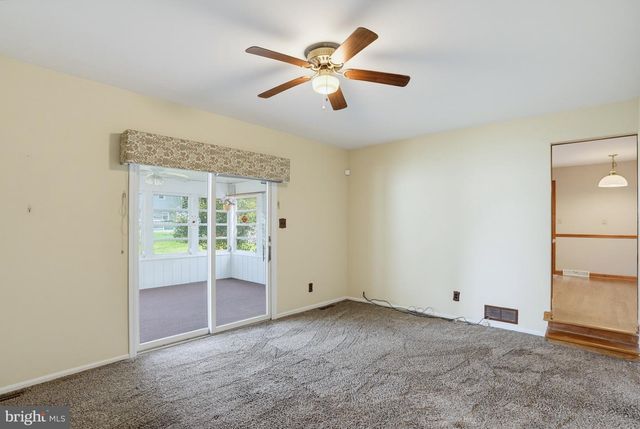 107 GRIFFITH DR, New Castle, DE 19720