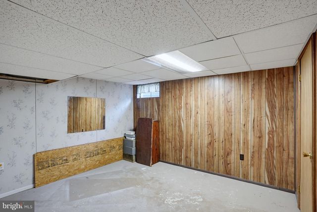 107 GRIFFITH DR, New Castle, DE 19720