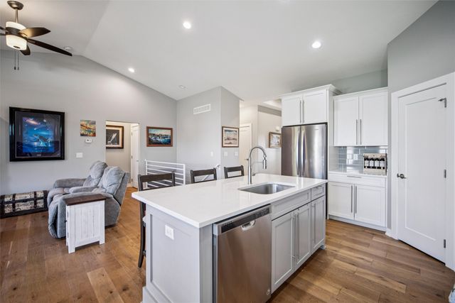 1808 NE Heritage Drive, Grimes, IA 50111