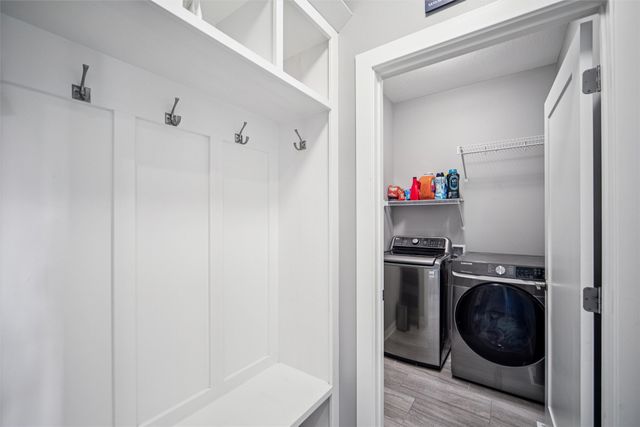 1808 NE Heritage Drive, Grimes, IA 50111