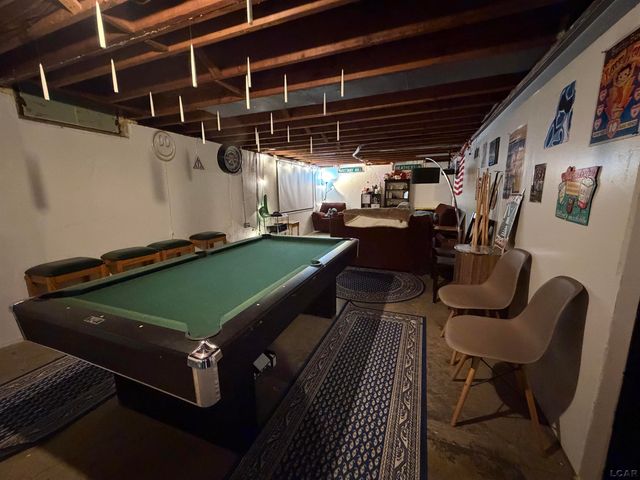 4926 BURCHFIELD Avenue, Lansing, MI 48910